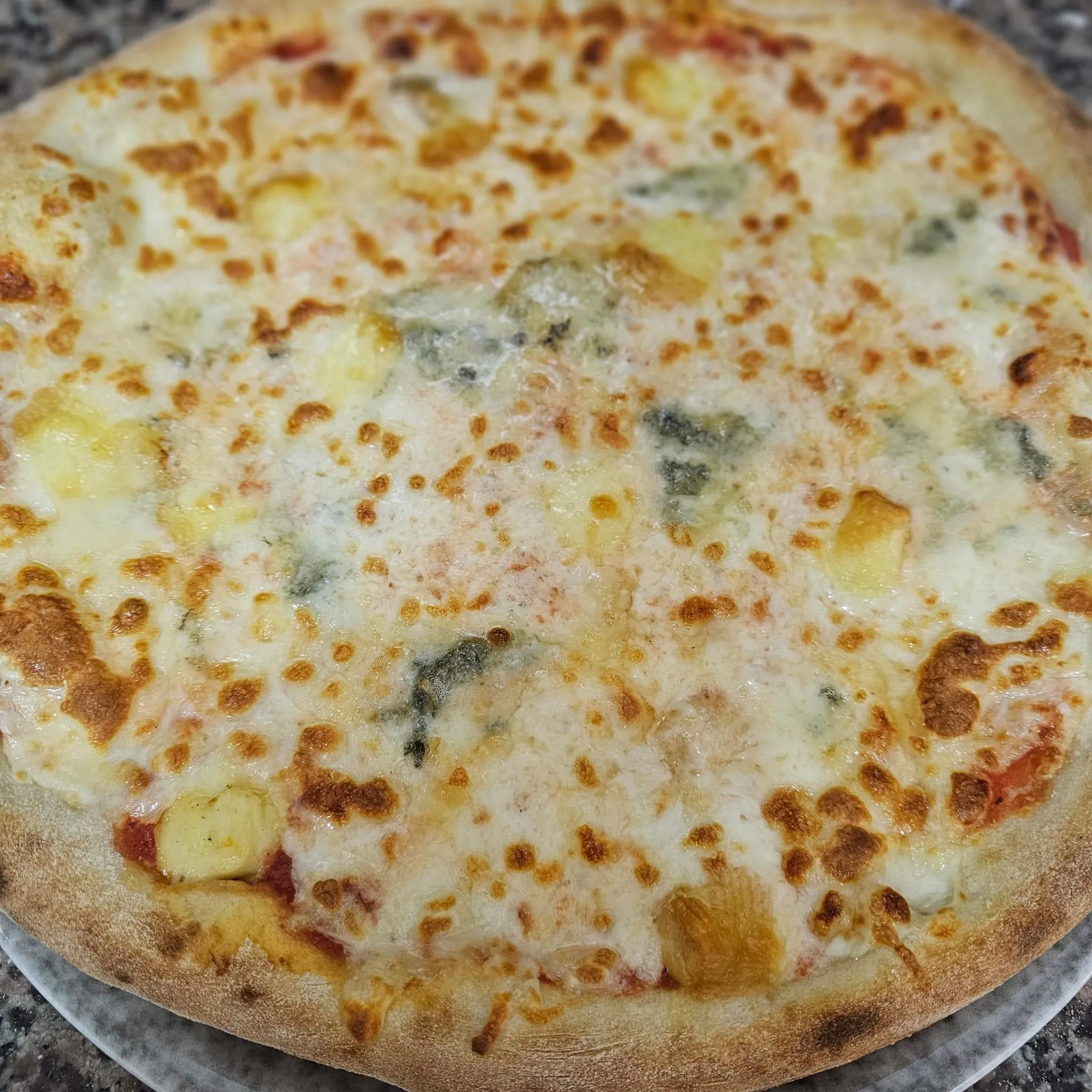 Pizza Quattro Formaggi